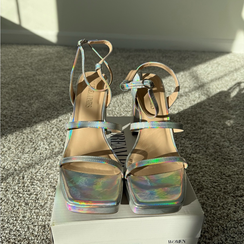 Dream Pairs Holographic Block Heel Sandals - Picture 2 of 6